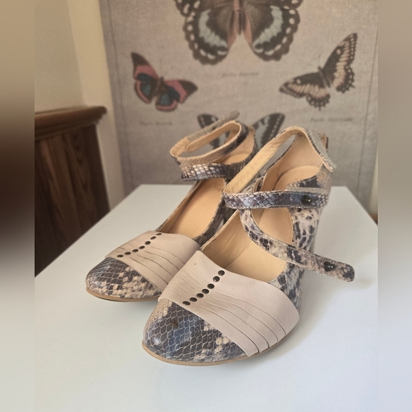 Prophecy Shoes - Prophecy Our Secret Heels